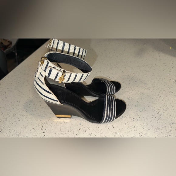 Tory Burch Black and White Striped Ankle Strap Heels - Picture 5 of 11
